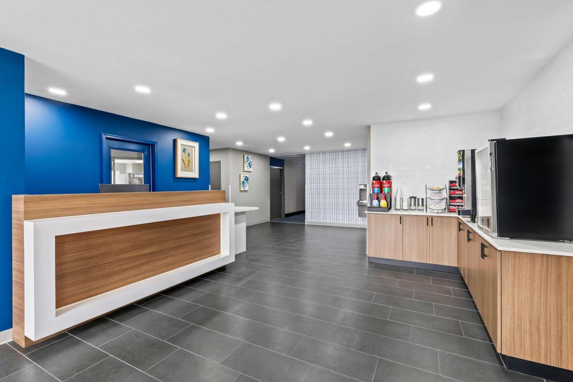 Microtel Inn & Suites By Wyndham Norcross Buitenkant foto
