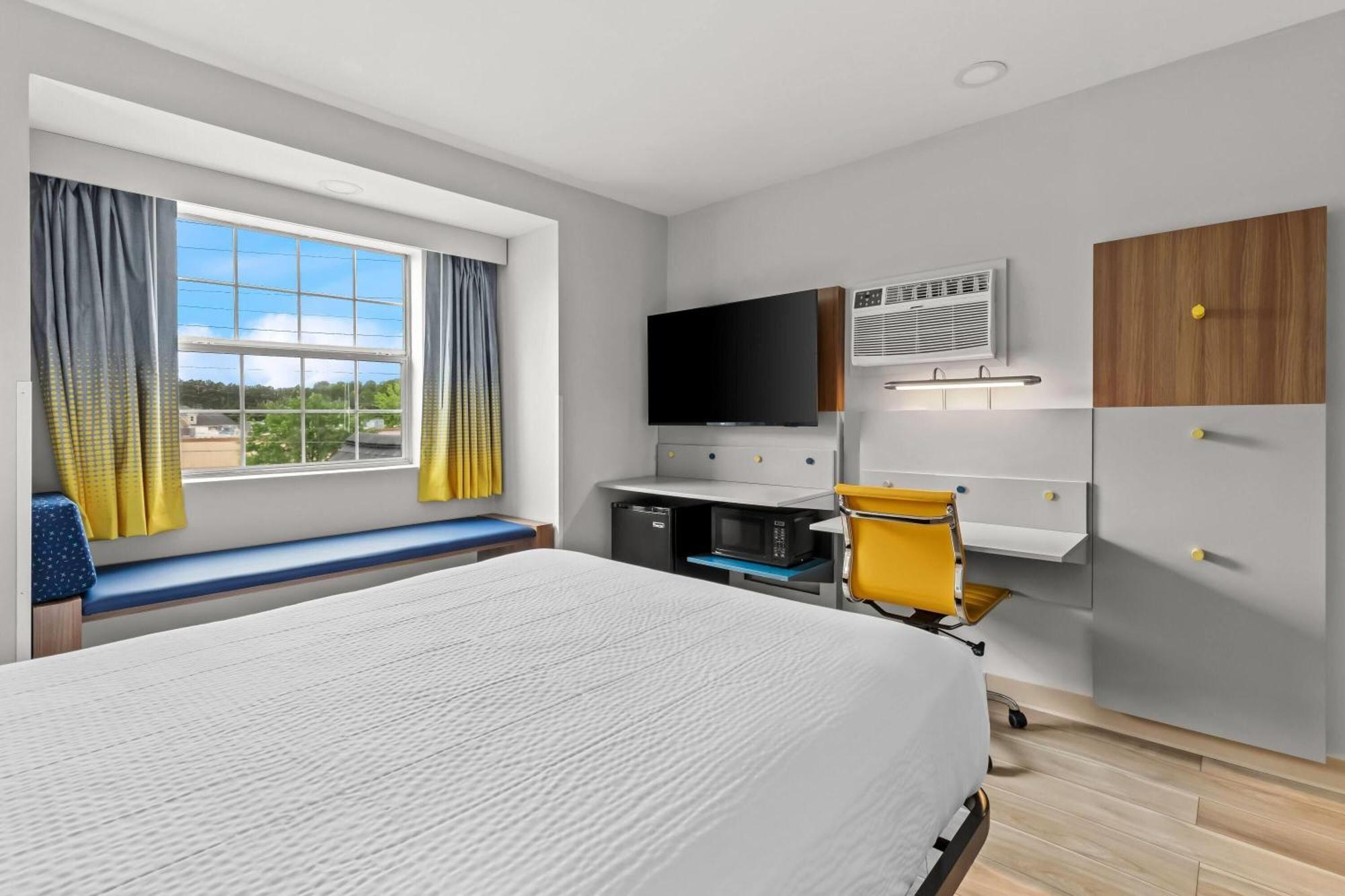Microtel Inn & Suites By Wyndham Norcross Buitenkant foto